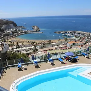 https://avenida-de-la-cornisa-11.in-canary-islands.com